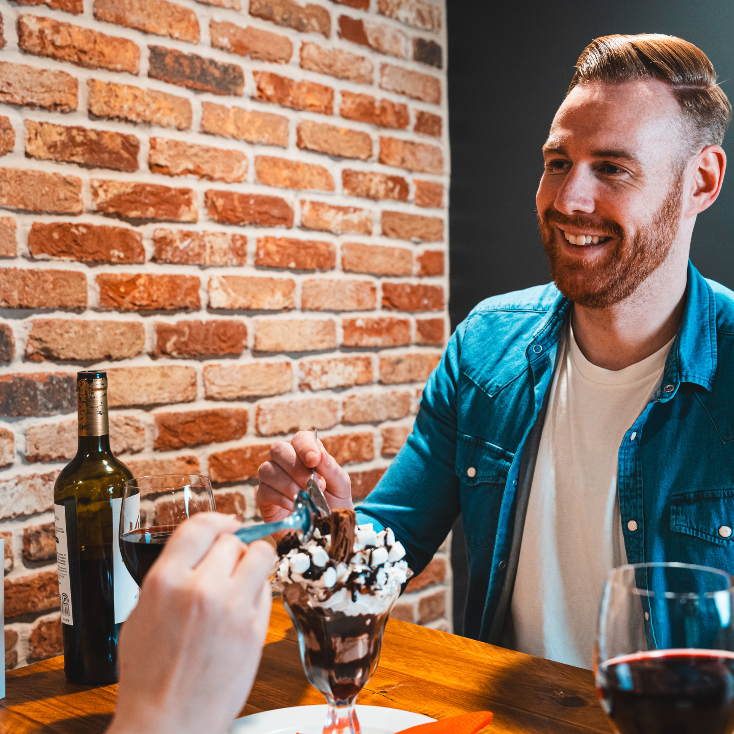 Valentine’s Weekend Dining & Treat Menu at The Black Boy in Swansea