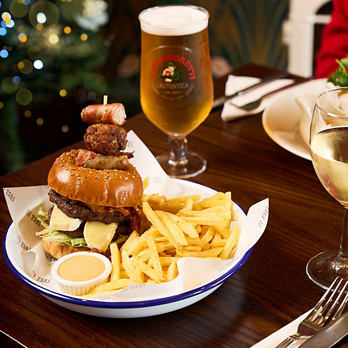 Festive Lunch & Dinner at The Black Boy in Swansea